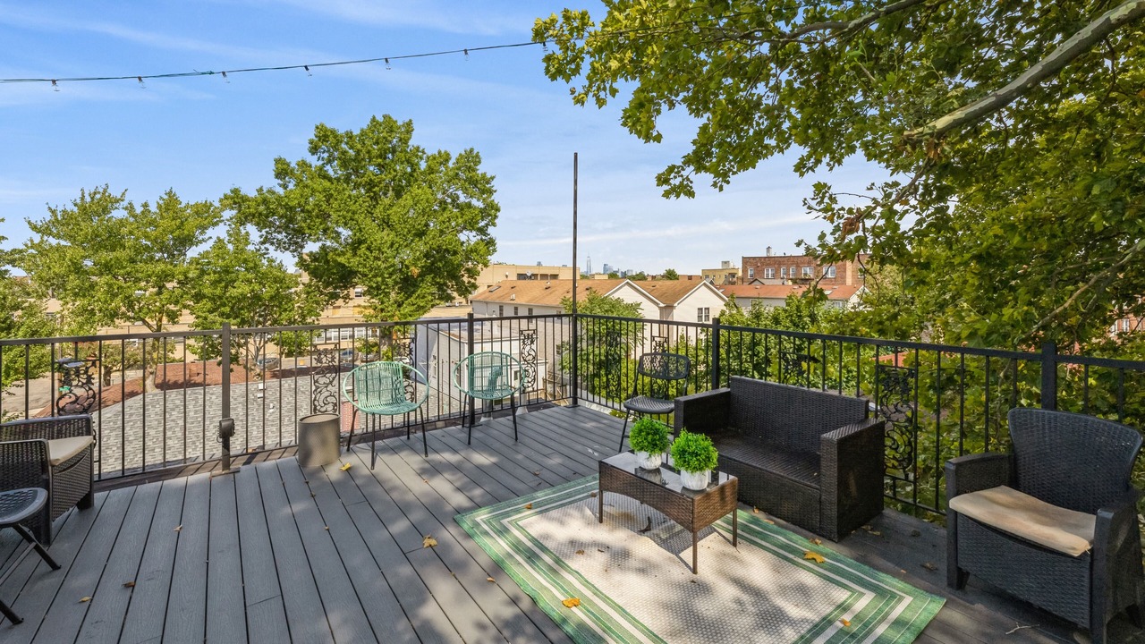 Photo of Outdoor in Greenville