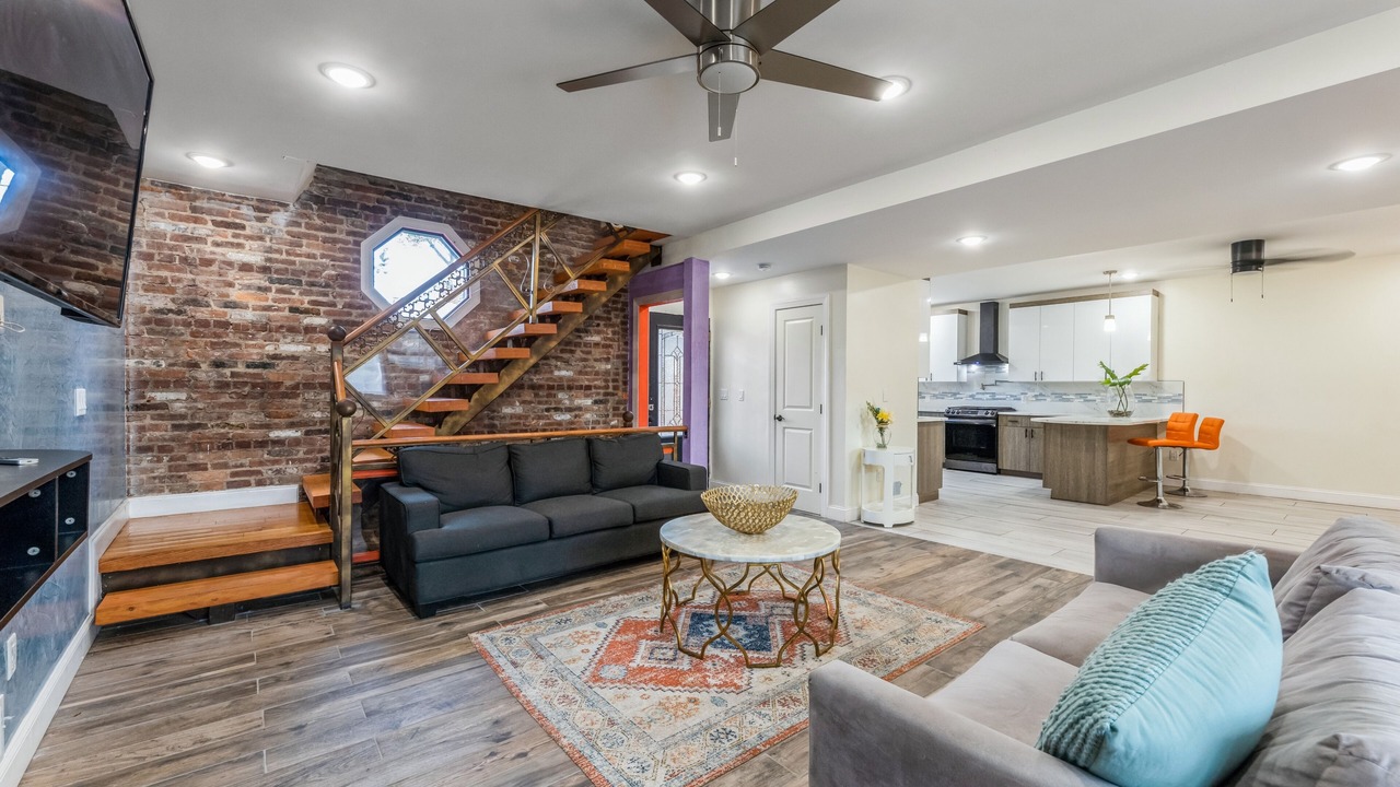 Photo of Others in Greenville