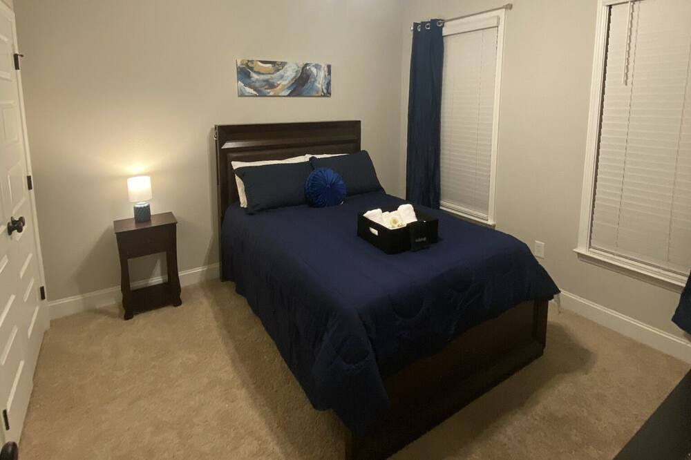 Photo of Bedroom in Belle Mina