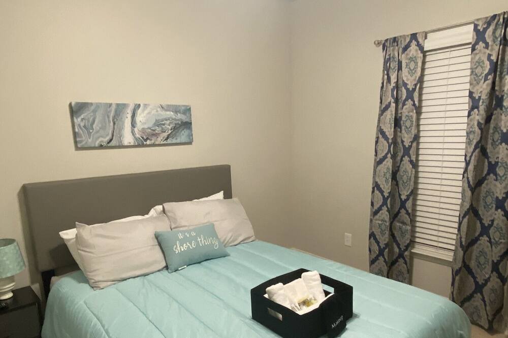 Photo of Bedroom in Belle Mina