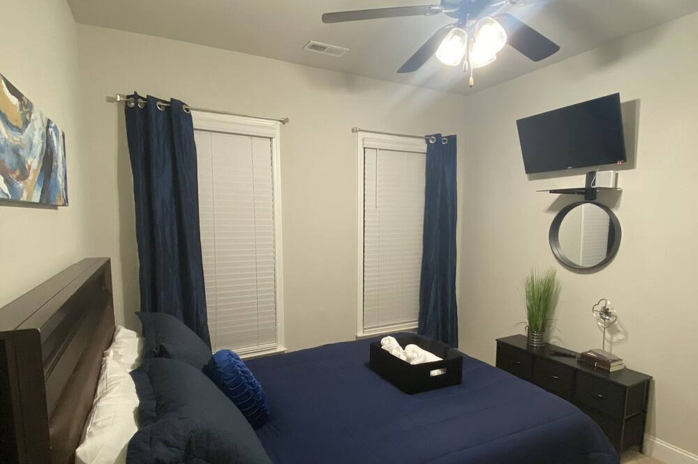 Photo of Bedroom in Belle Mina