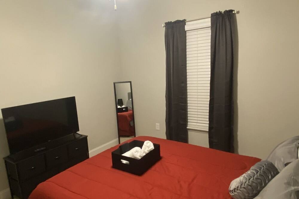 Photo of Bedroom in Belle Mina