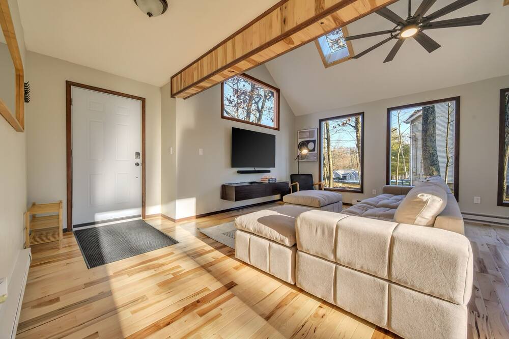 Photo of Bedroom in East Stroudsburg