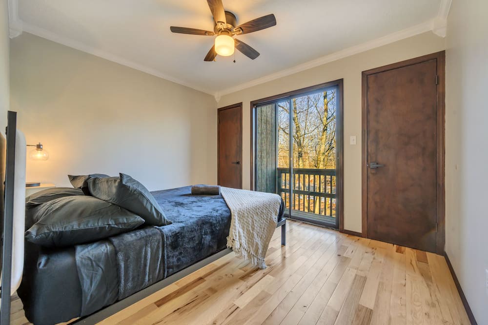 Photo of Bedroom in East Stroudsburg