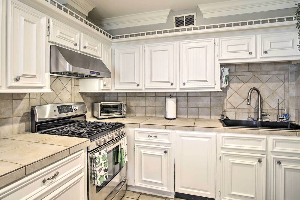 Photo of Kitchen in Garden Oaks