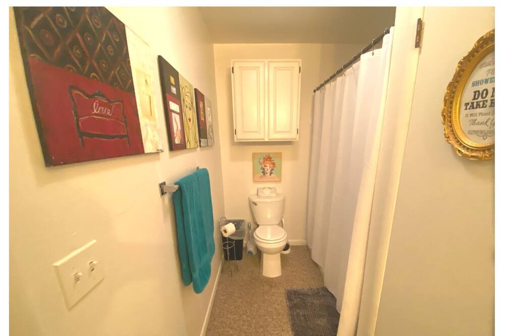 Photo of Bathroom in Guthrie