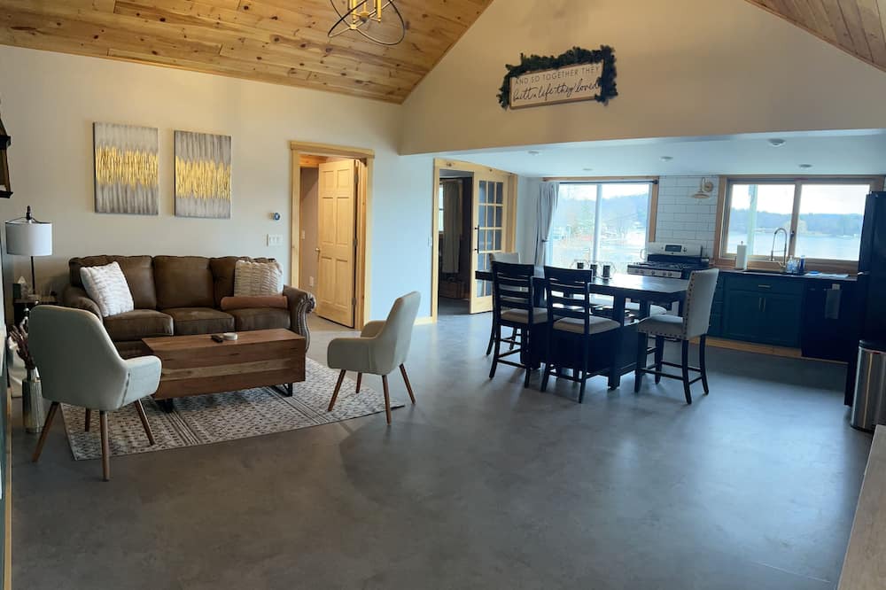 Photo of Others in Newtonville