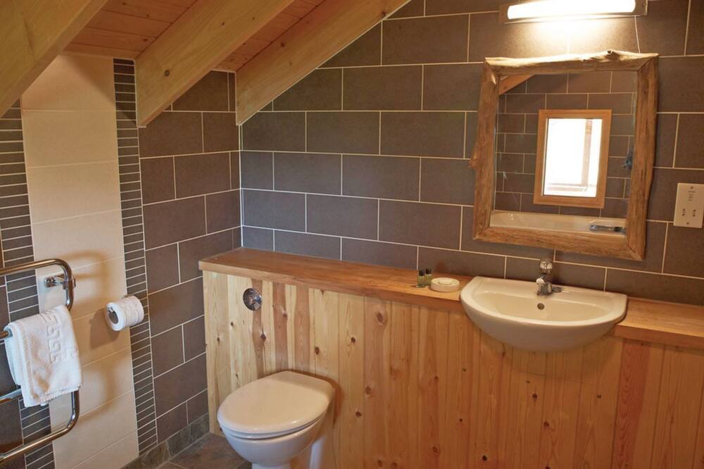 Photo of Bathroom in Callander