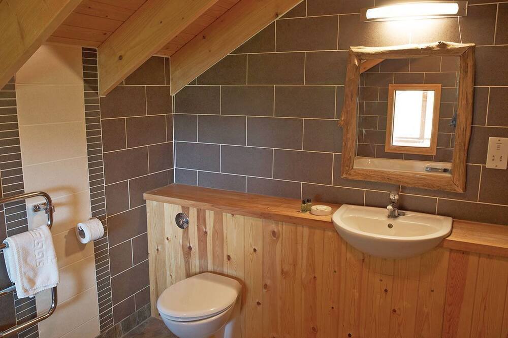 Photo of Bathroom in Callander