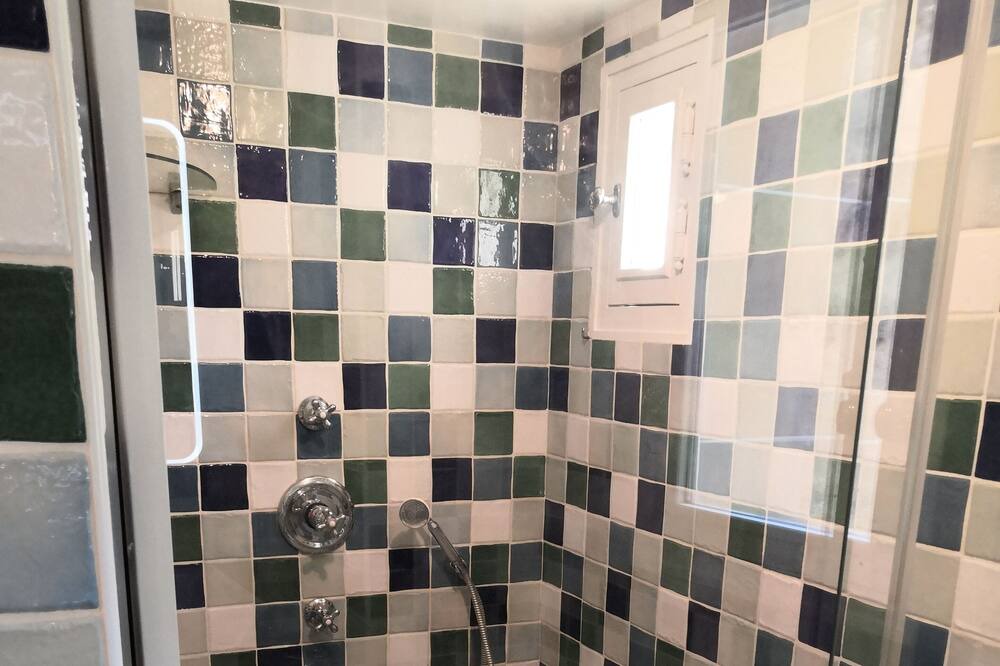 Photo of Bathroom in Dauphin