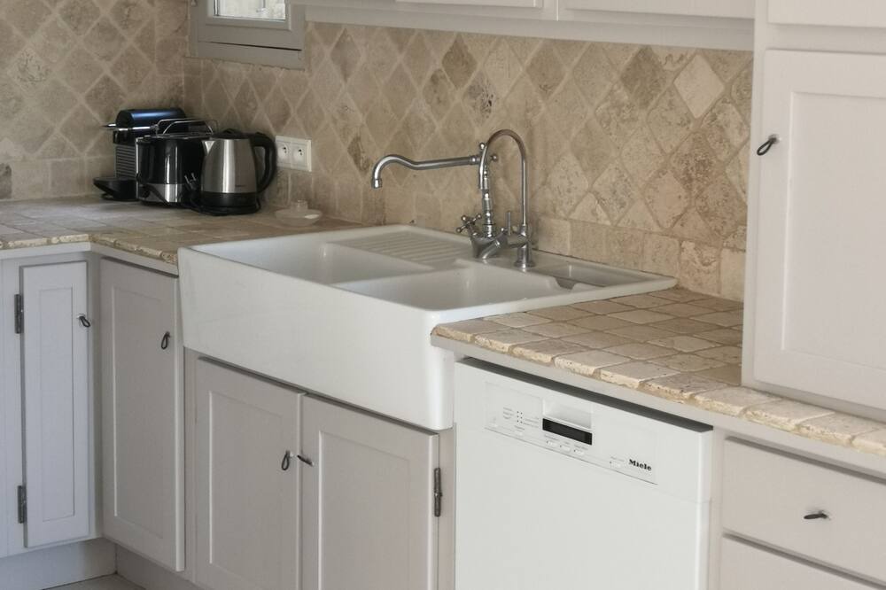 Photo of Kitchen in Dauphin