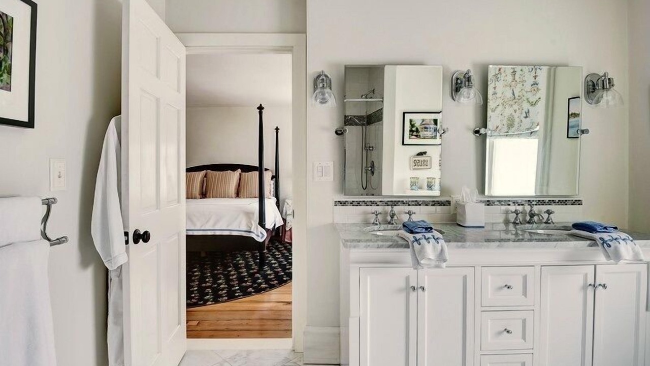 Photo of Bathroom in Skaneateles Historic District