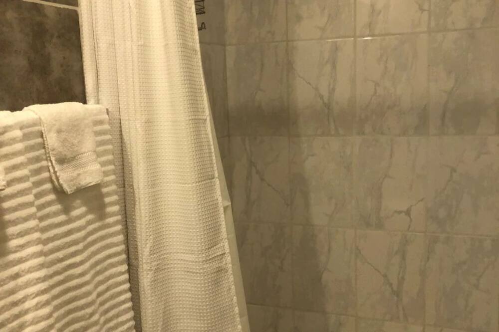 Photo of Bathroom in Logansport