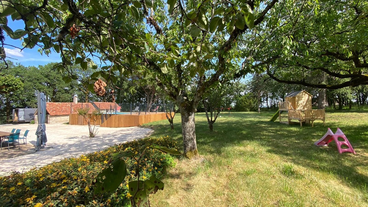 Photo of Outdoor in Martel
