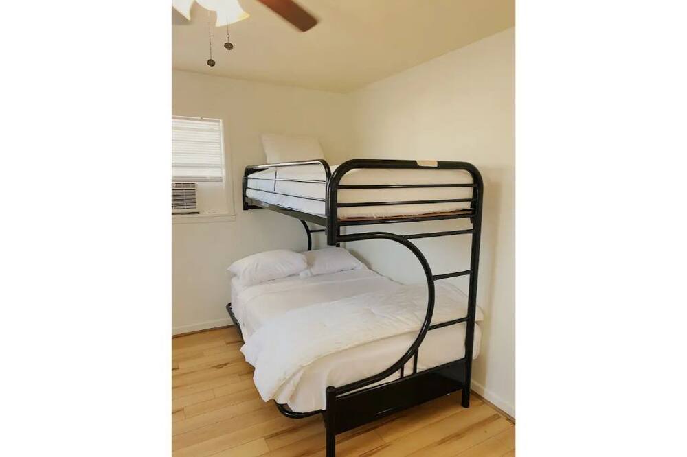 Photo of Bedroom in Texarkana