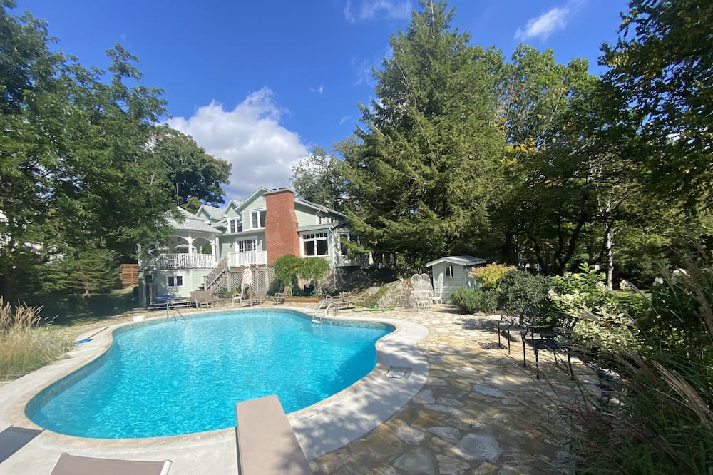 Photo of Outdoor in Knowlton