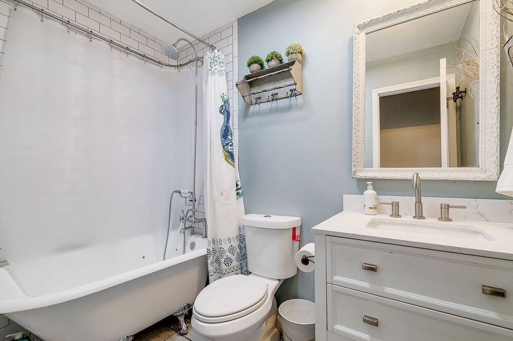 Photo of Bathroom in Montgomery