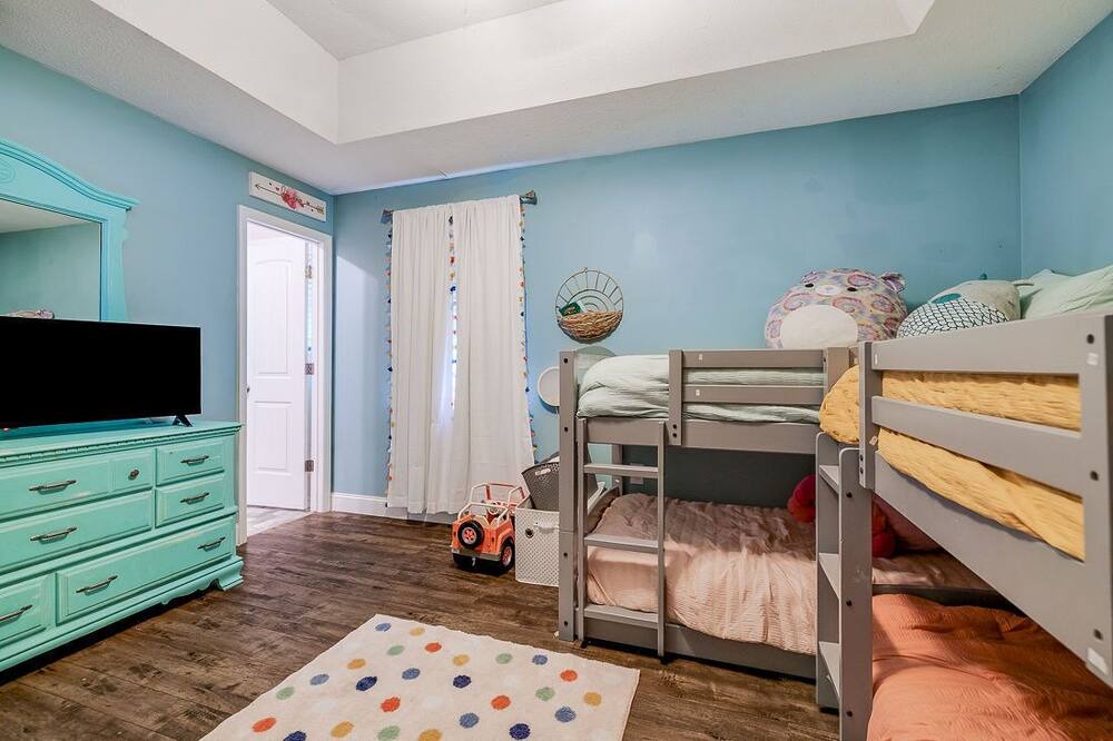Photo of Bedroom in Montgomery