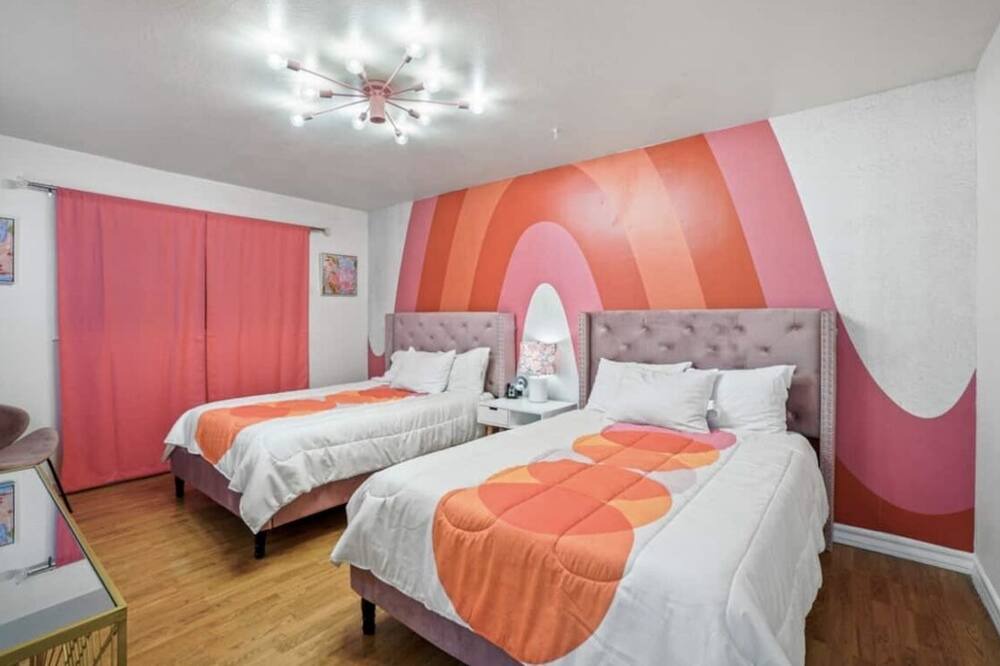 Photo of Bedroom in Mission Hills South