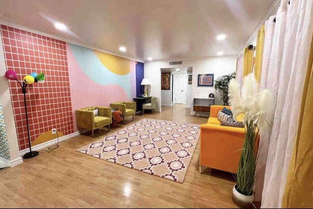 Photo of Others in Mission Hills South