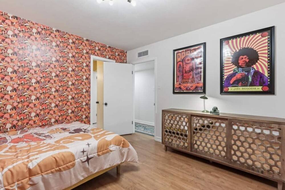Photo of Bedroom in Mission Hills South