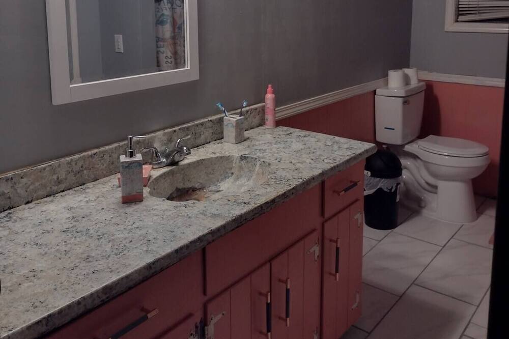 Photo of Bathroom in Hartman
