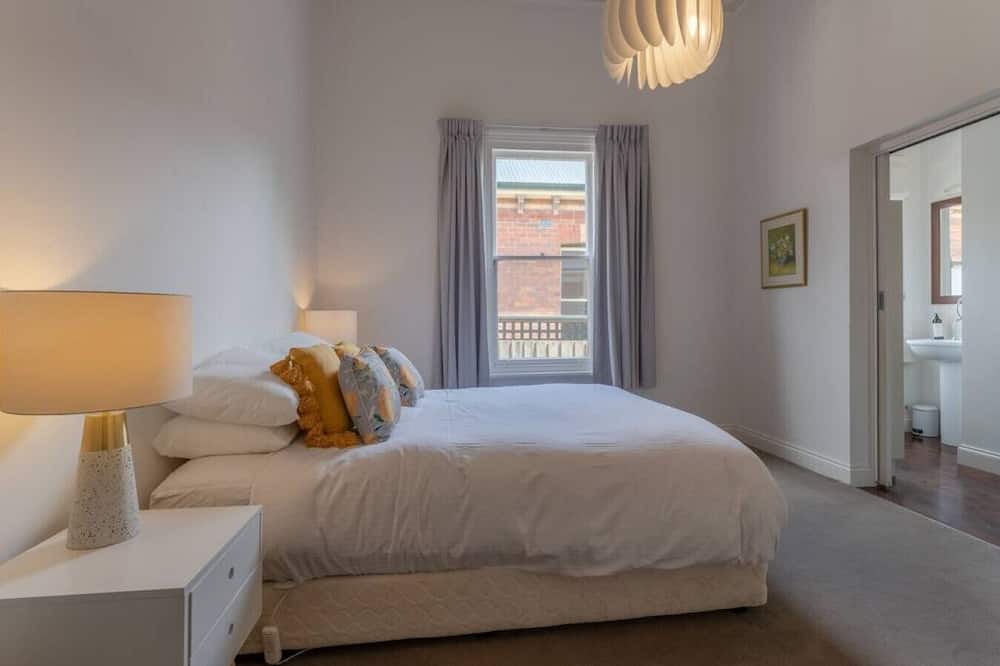 Photo of Others in Soldiers Hill