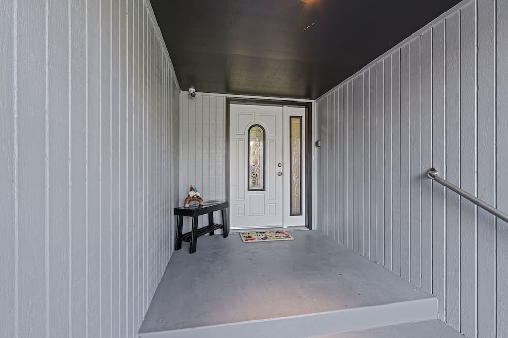 Photo of Others in Brownstown