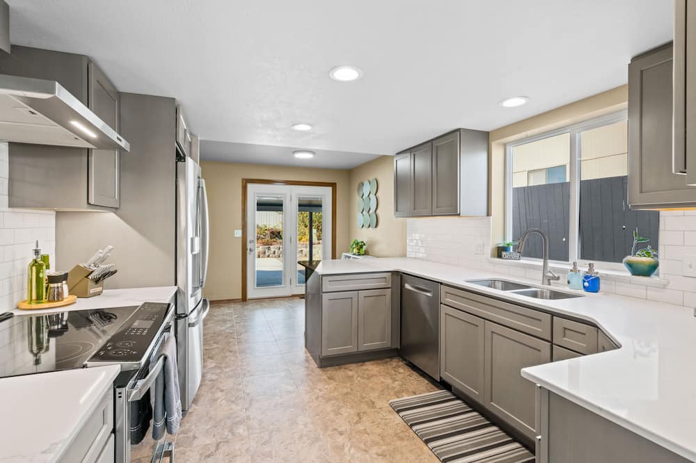 Photo of Kitchen in Brownstown