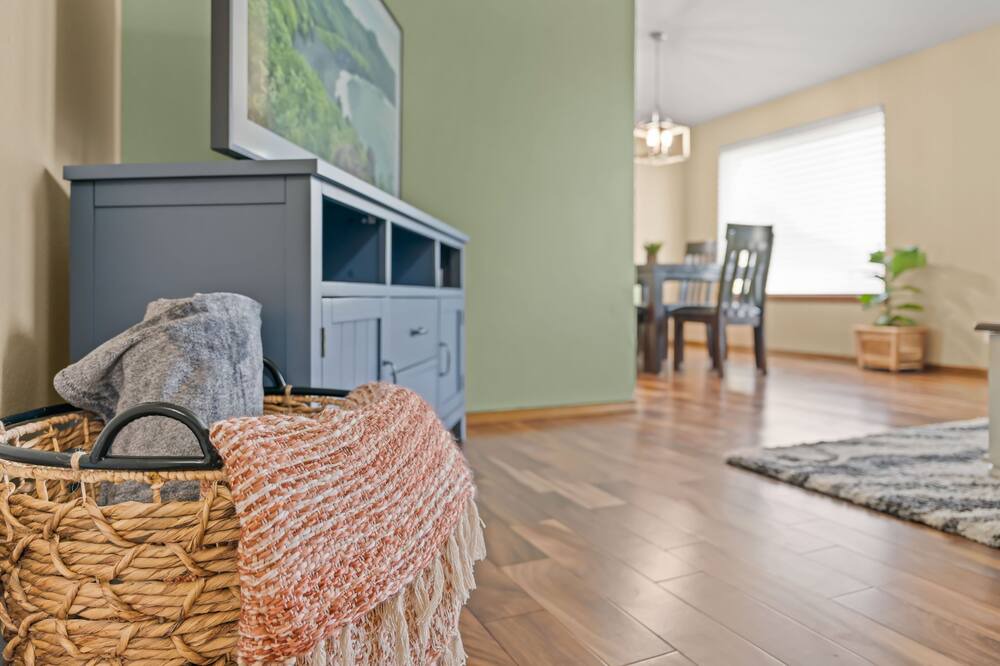 Photo of Bedroom in Brownstown