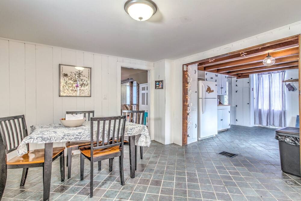 Photo of Others in Londonderry