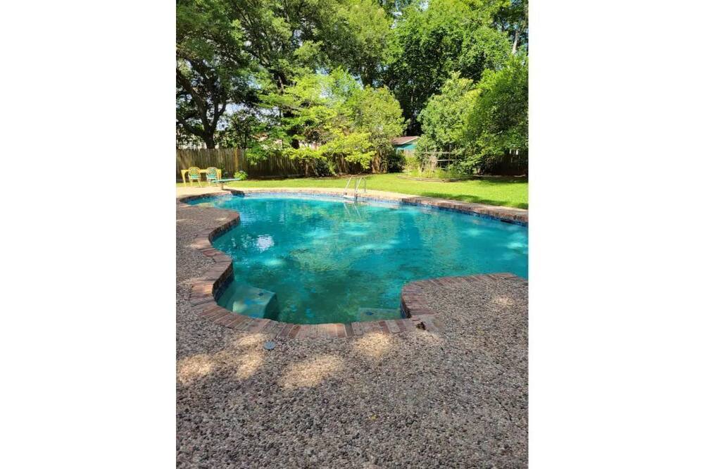 Photo of Outdoor in Broadmoor