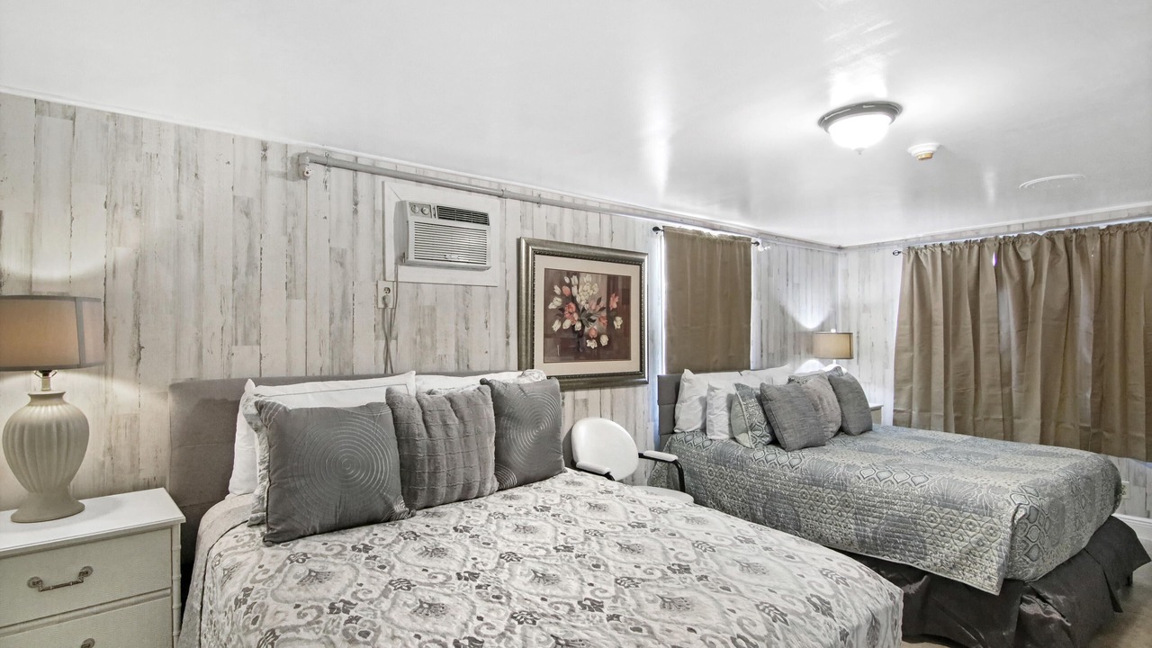 Photo of Others in Lake Park