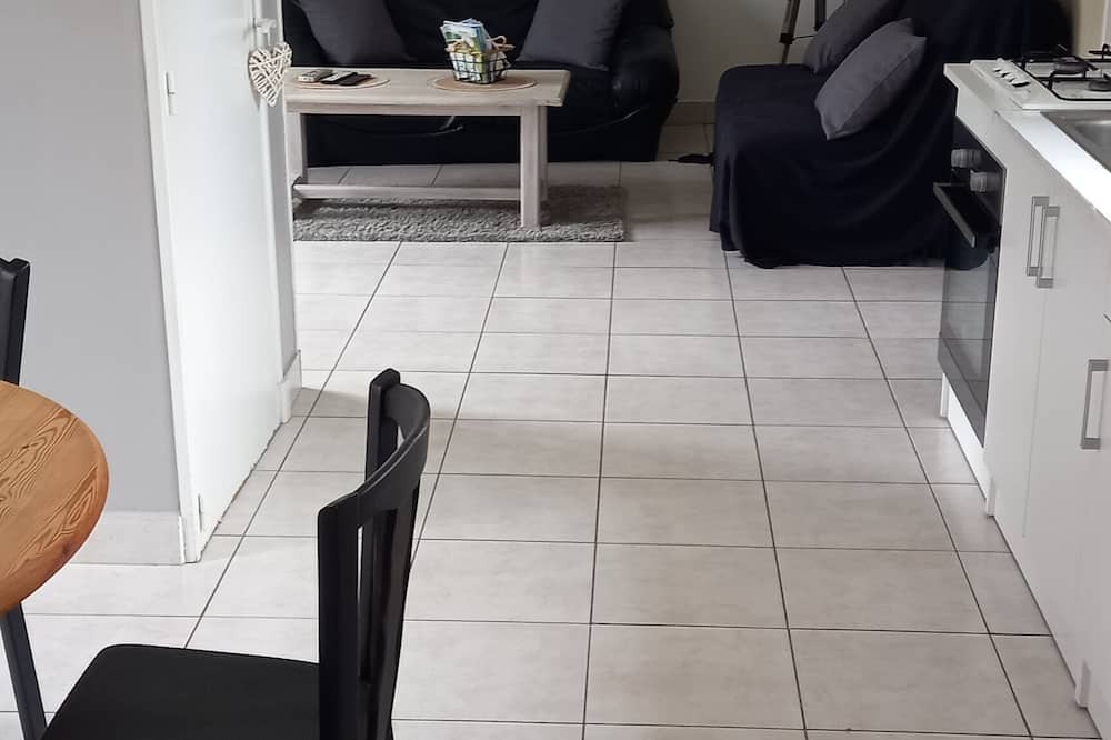 Photo of Others in Arrest