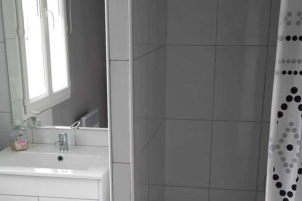 Photo of Others in Arrest