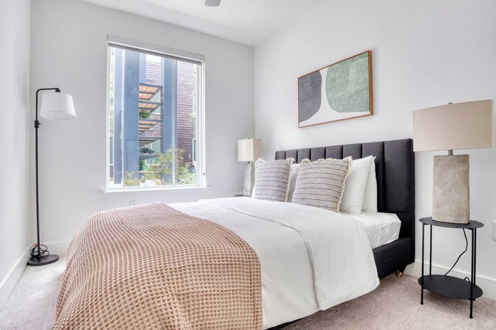 Photo of Bedroom in Brentwood