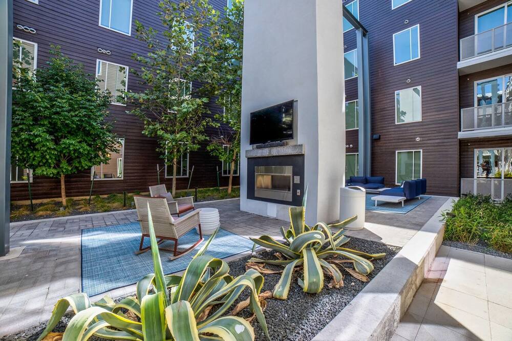 Photo of Outdoor in Brentwood