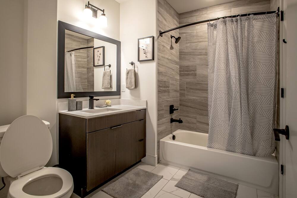 Photo of Bathroom in Pendleton