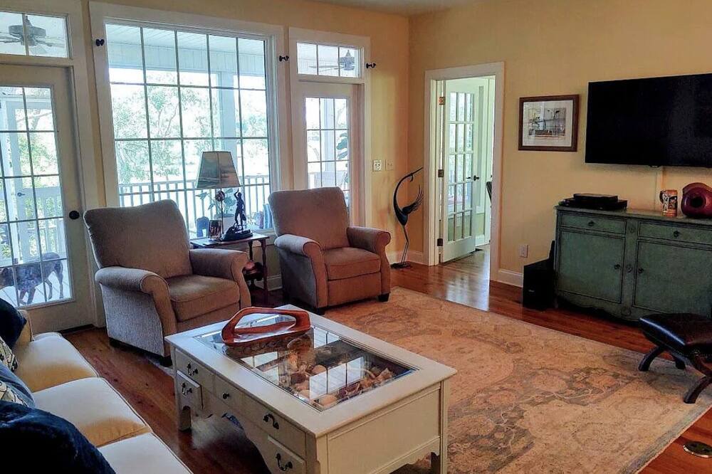 Photo of Livingroom in Edisto Island