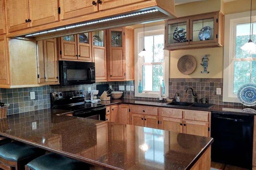 Photo of Kitchen in Edisto Island