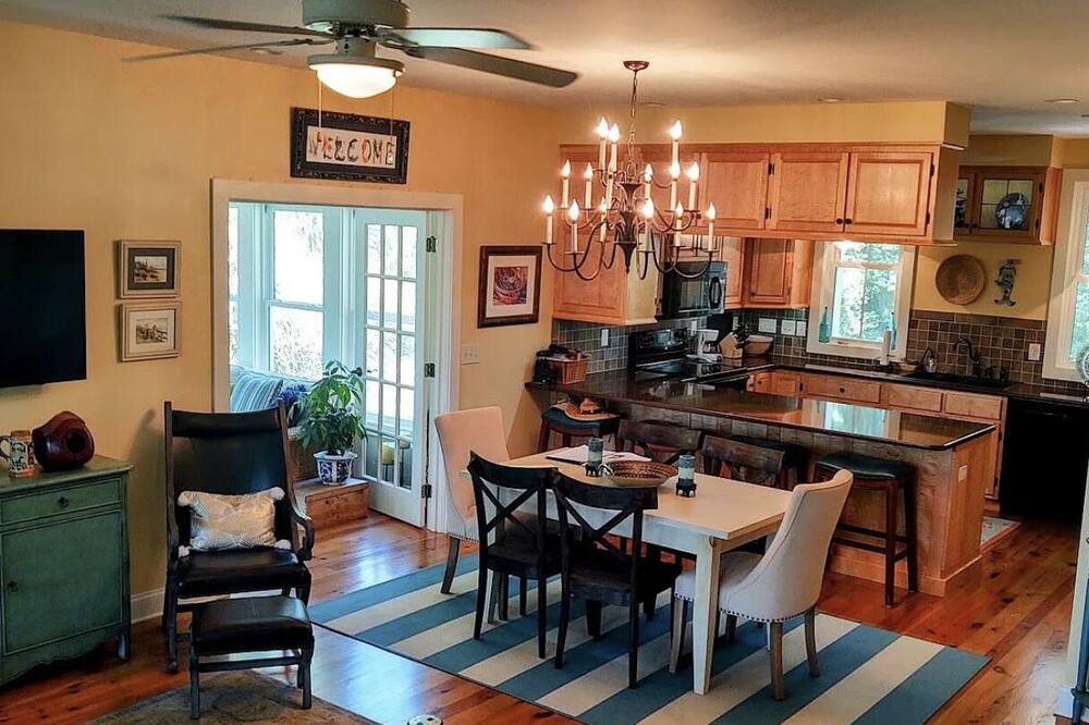 Photo of Kitchen in Edisto Island