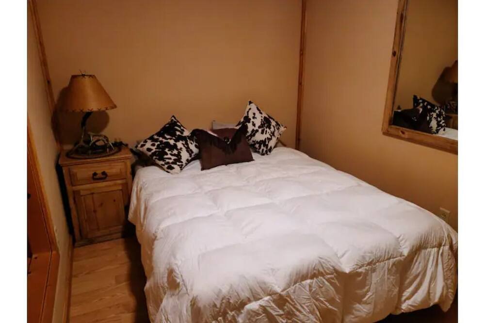 Photo of Bedroom in Prairie Du Chien
