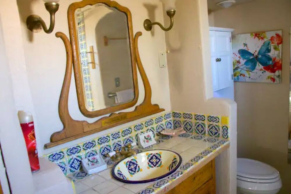 Photo of Bathroom in Placitas