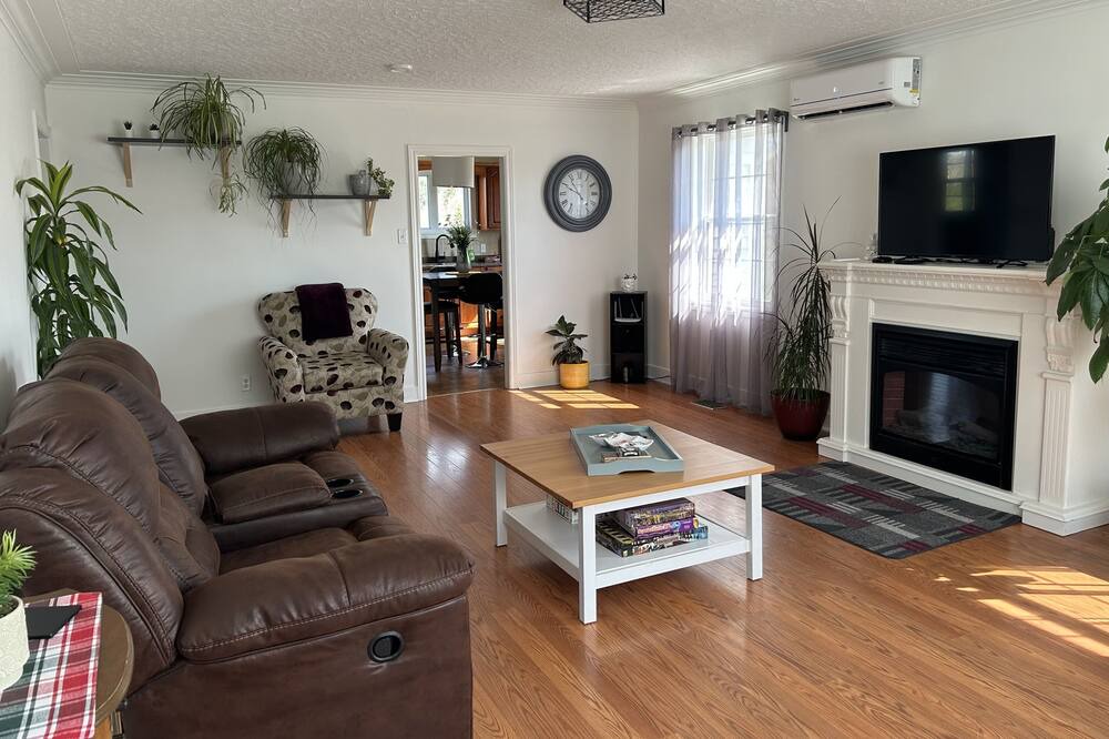 Photo of Livingroom in Salmon River
