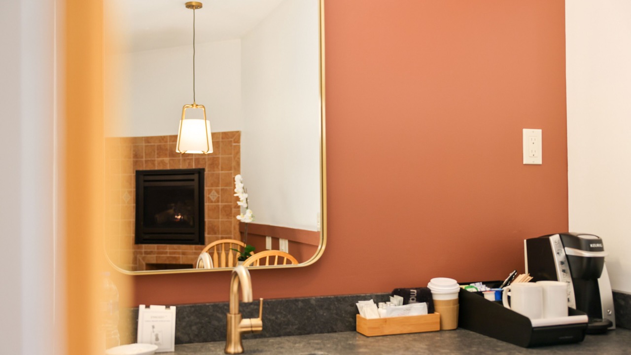 Photo of Livingroom in Whittier