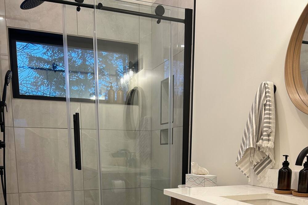 Photo of Bathroom in Silton