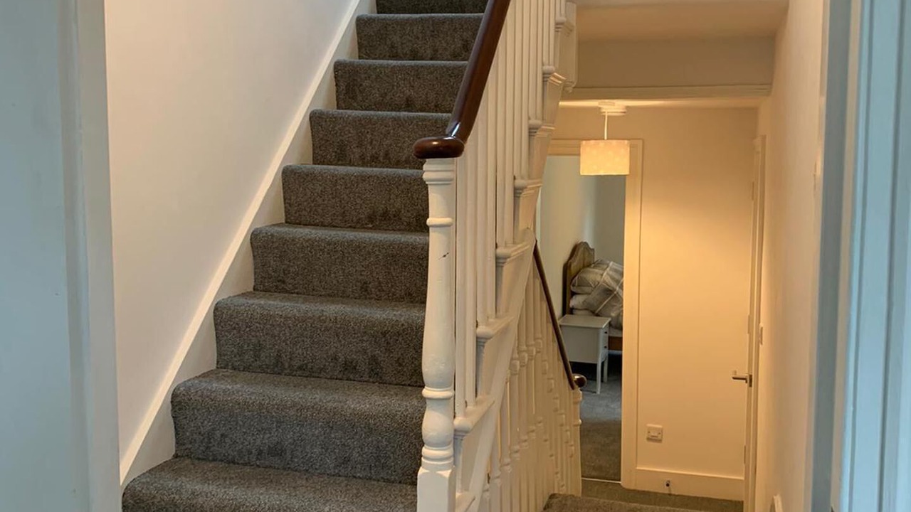 Photo of Others in Oval