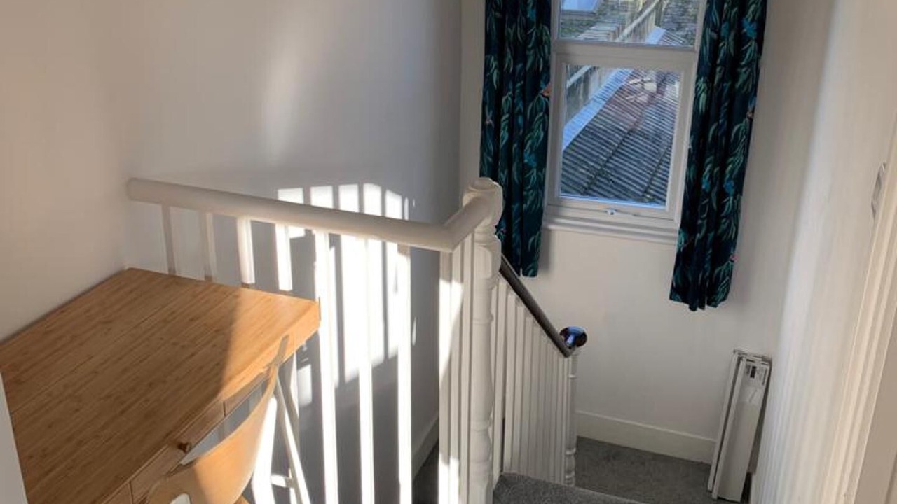 Photo of Others in Oval