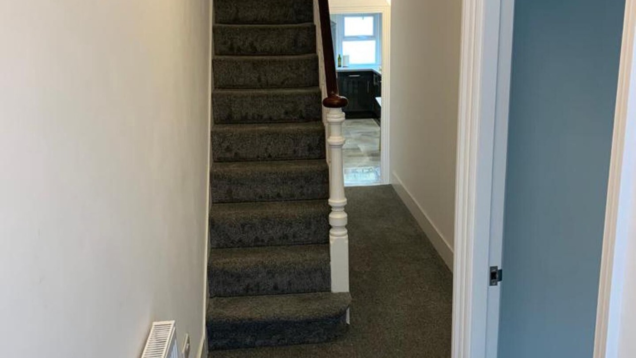 Photo of Others in Oval