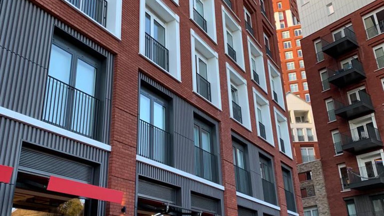 Photo of Outdoor in Oval